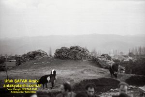 Antakya Sokakları 1989 (Cengiz BEKTAŞ)