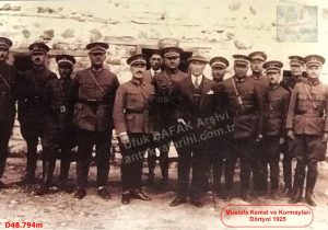 Mustafe Kemal ve Kurmayları Dörtyol – 1925